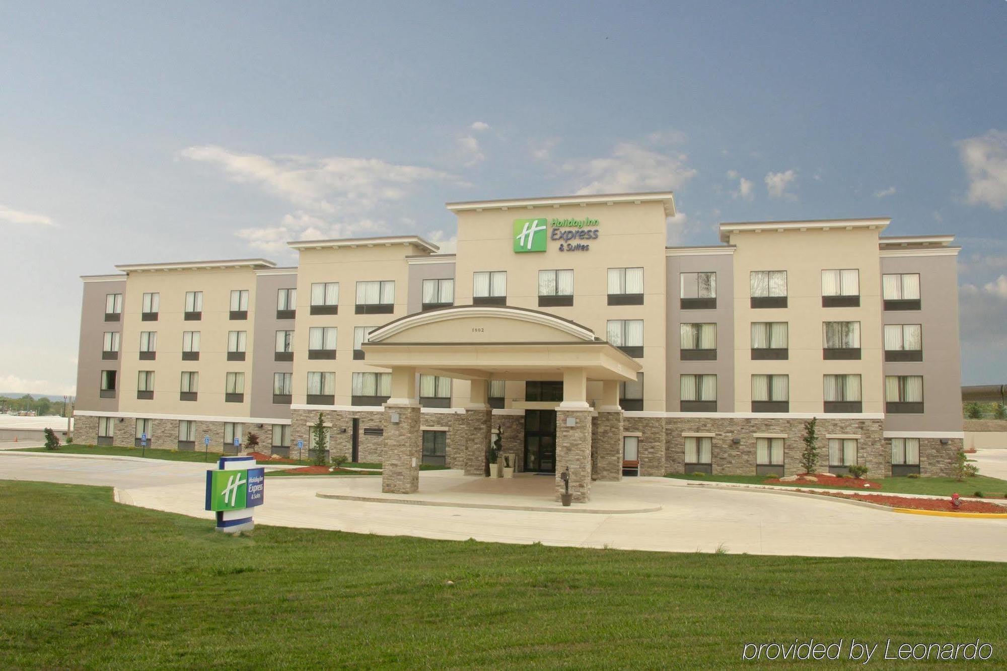 Holiday Inn Express Hotel & Suites Festus-South St. Louis By Ihg Buitenkant foto